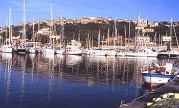 Aldeamento Turístico Les Cigales Porto-Vecchio (Corsica)